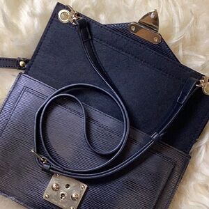 LOUIS VUITTON Pochette Serie Dragonne Clutch Bag w/unbranded crossbody strap